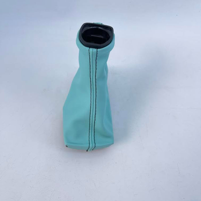 2018-2024 Toyota Camry Shift Boot Replacement